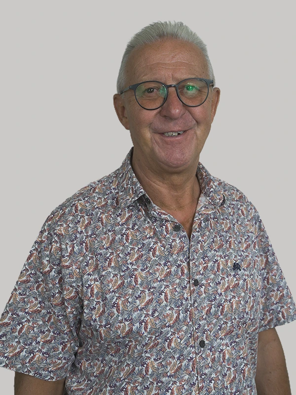 Reiner, Boekhouding