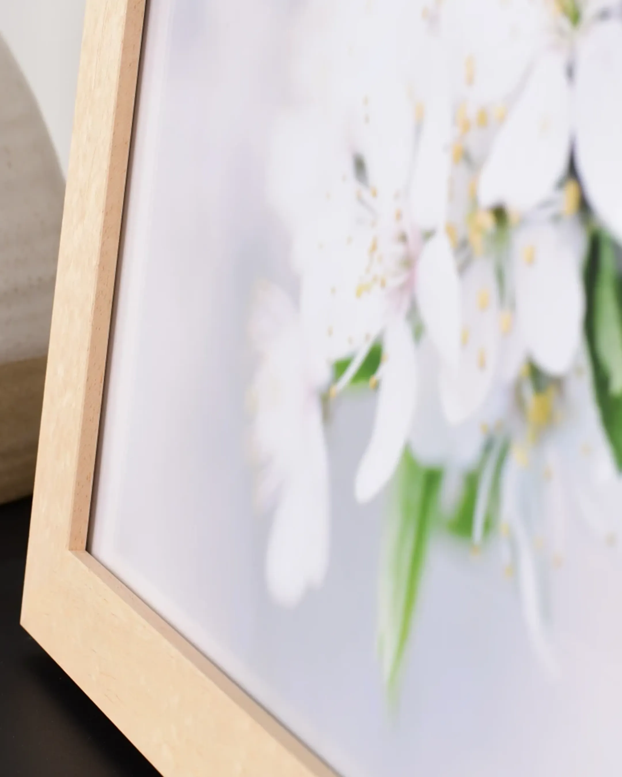 Houten fotolijst Linda natuur in een interieur