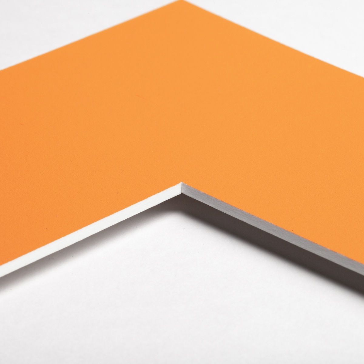 Hoek van een passe-partout in de kleur oranje