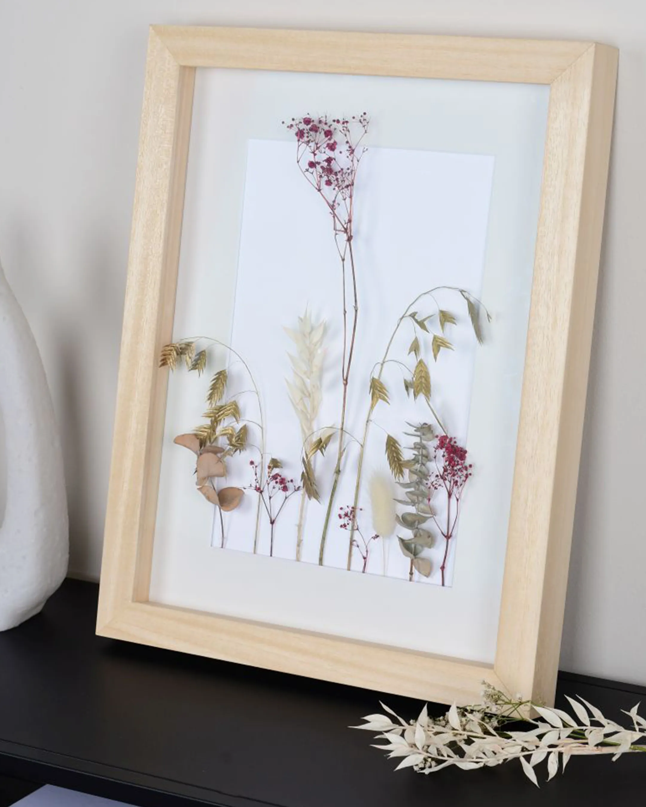 Houten fotokader Linda met afstandslijst