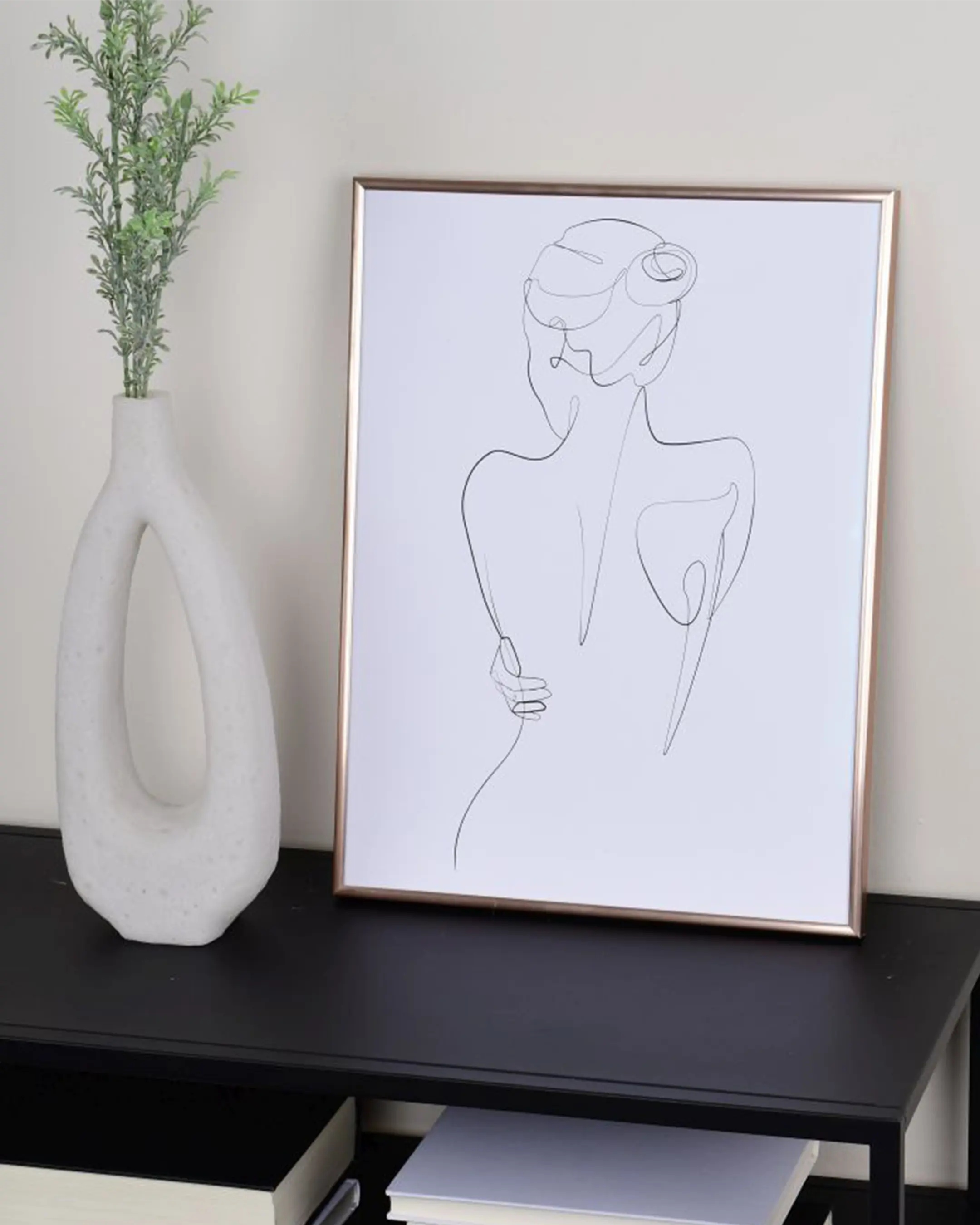 Kunststof fotolijst Sara rosé in een interieur